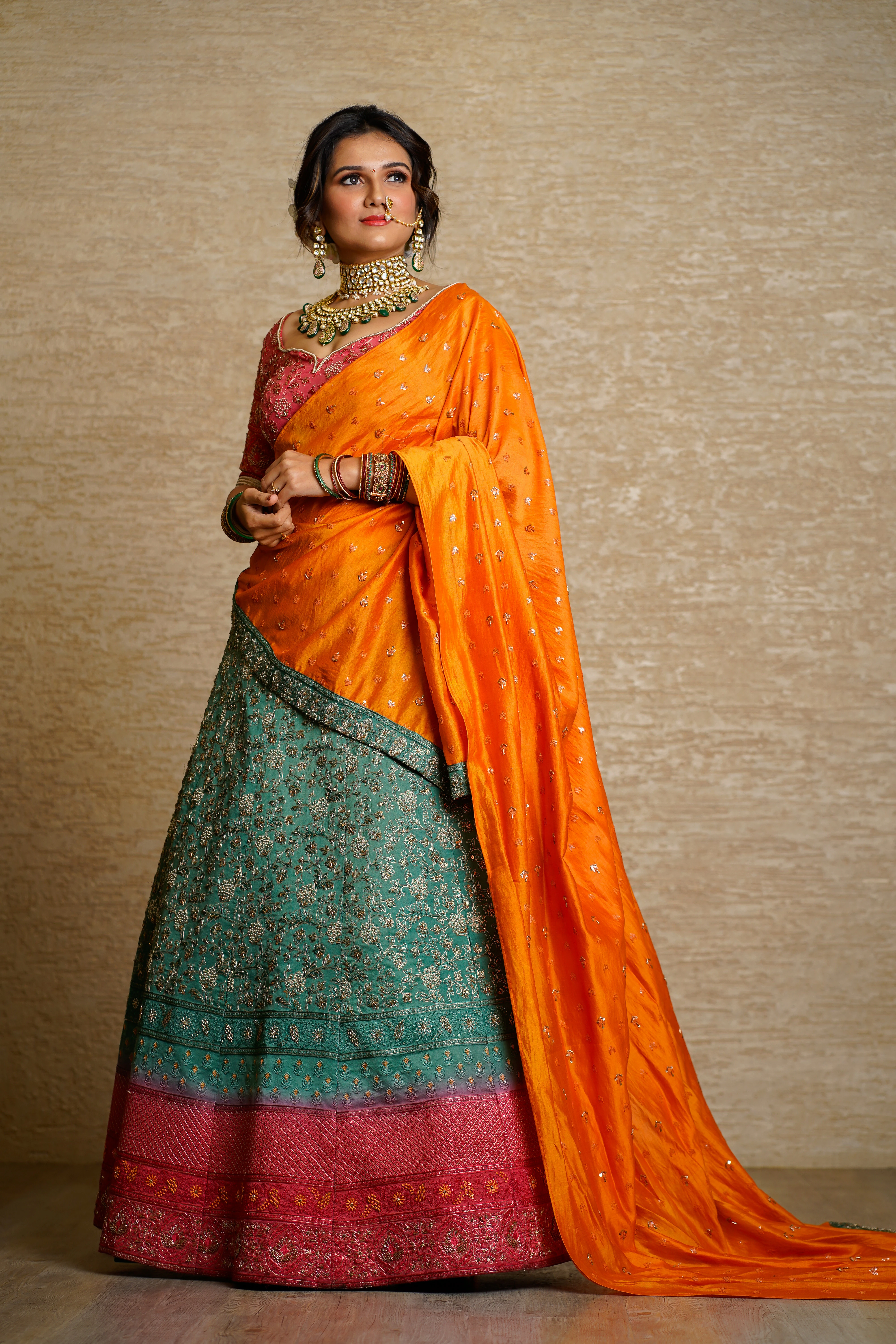 Esha hindocha